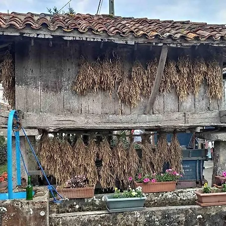 La Mar De Les Lluces D'itaca - Asturias *