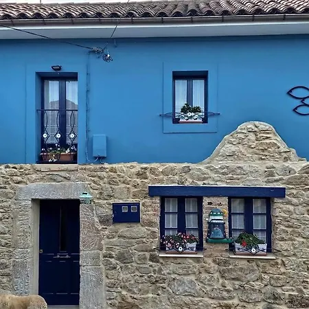 La Mar De Les Lluces D'itaca - Asturias استريس